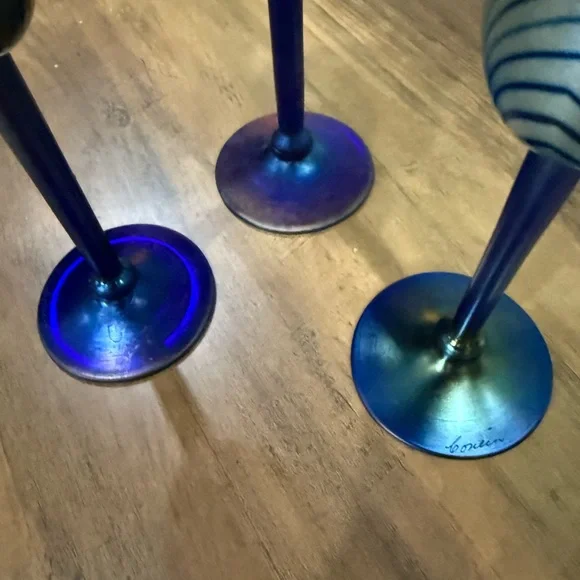 Vintage Artisan Blown Carnival Glass Champagne Flutes - Picture 5 of 16